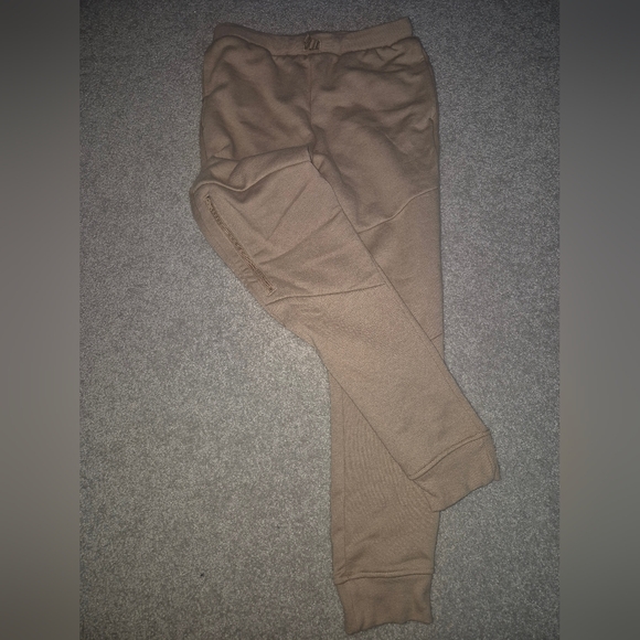 The Children's Place Tan Sweatpants - Picture 2 of 4